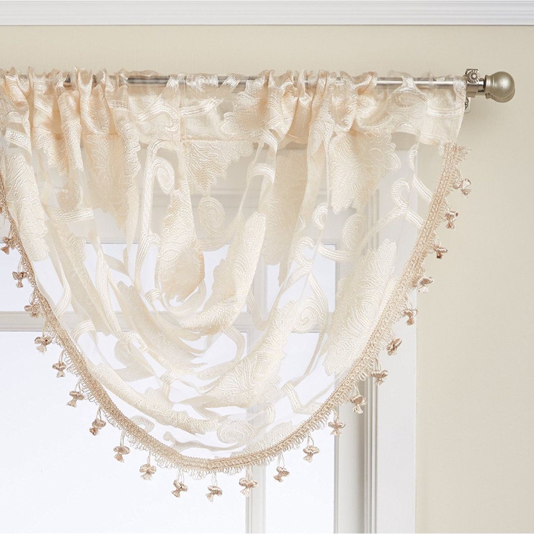 Kelliher Scroll Elegance 57" Window Valance